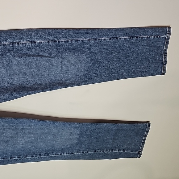 Levi's 514 34x32 straight leg jeans - Picture 3 of 6